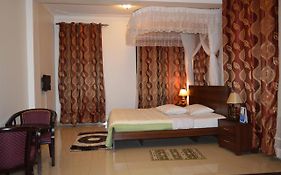 Reinah Tourist Hotel Fort Portal